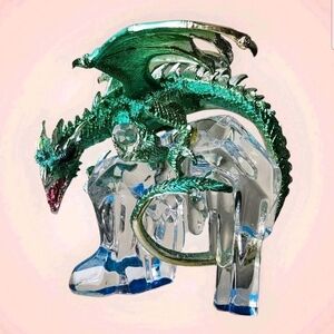 Franklin Mint Michael Whelan Dragon Lord of the Ice Realm Crystal Base Figurine